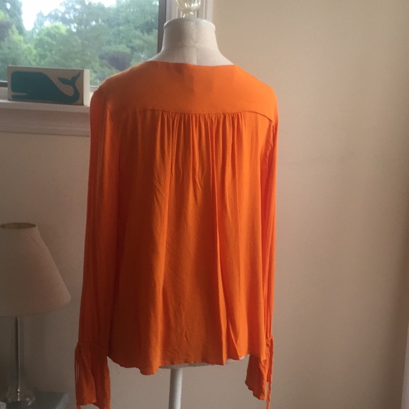 Top - Picture 3 of 3